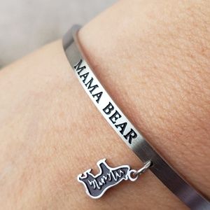 NWT Mama Bear Bangle Adjustable